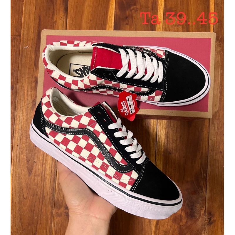 พร้อมส่งรองเท้า old skool ตารางแดงขาวดำ พร้อมกล่อง ใส่เที่ยว/ทำงาน ใส่ได้ทั้ง ช-ญ มีไซส์ 39-45