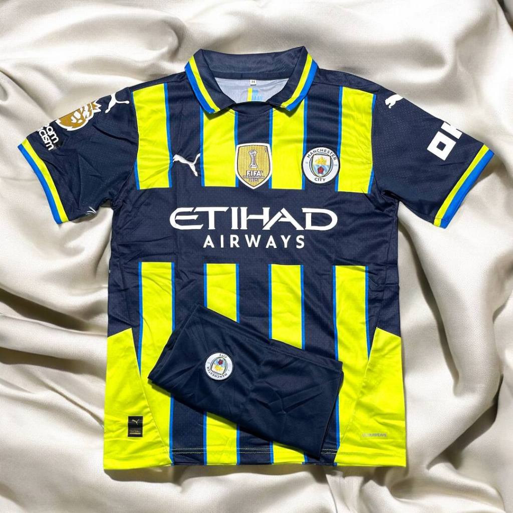 เสื้อฟุตบอล ทีม Mancity เสื้อพร้อมกางเกงชุดกีฬาใหม่ล่าสุด 2024 กับ 2025 เนื้อผ้าดีใส่สบาย