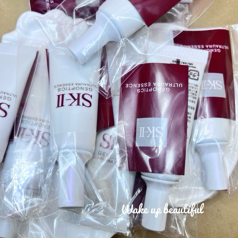 SK-II GENOPTICS ULTRAURA ESSENCE 10 ML - BRIGHTENING AURA SERUM FOR FACE ขนาด 10 มล.