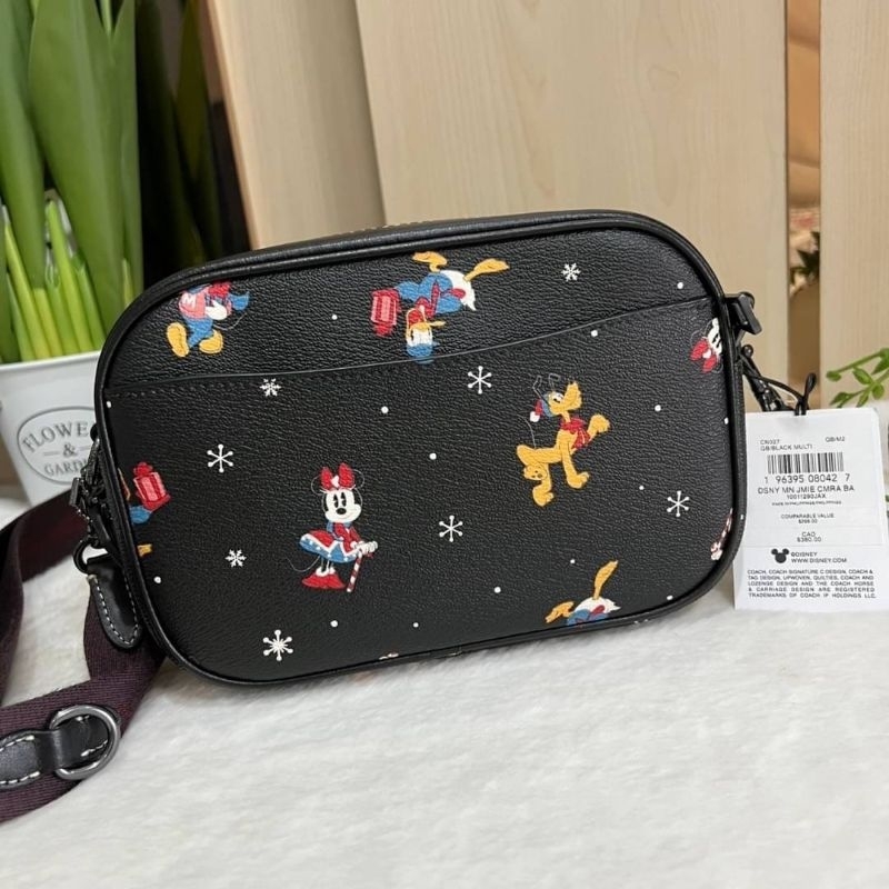 🥳กระเป๋าคาดอก /คาดเอว ได้ สีดำ 🖤🖤ลายการ์ตูน น่ารักมาก New COACH Disney X Coach📌รอเช็คสต๊อก