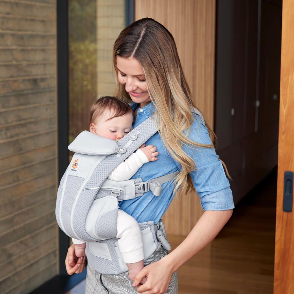 Ergobaby حامل أطفال Omni Breeze ‏0-48 شهراً — صورة 4