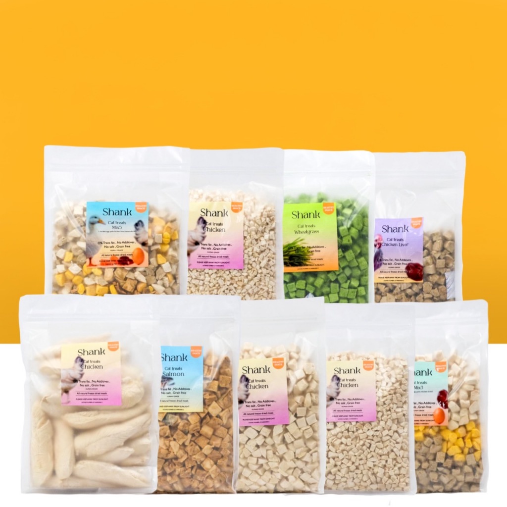 ฟรีซดรายสำหรับสุนัขและแมว ถุง 500-600กรัม แบบรีฟิล สุดคุ้ม อกไก่ ไข่แดง แซลม่อน หญ้าแมว