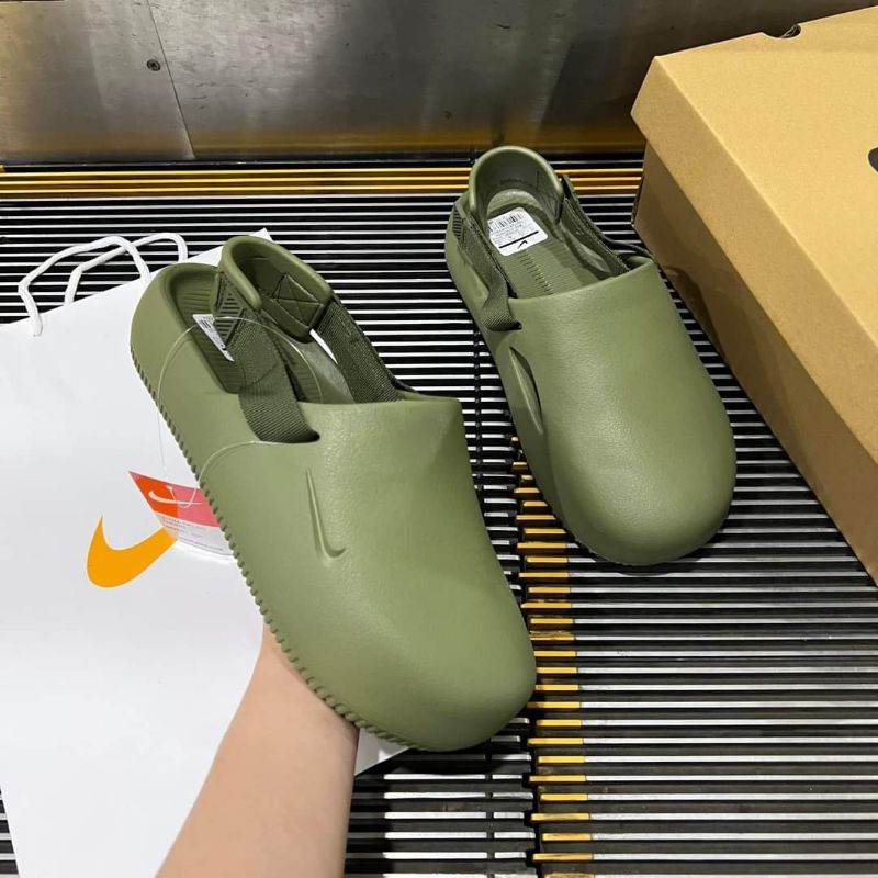Nike Calm Slide พื้นหนา กันลื่น สําหรับผู้ชาย และผู้หญิง รองเท้าแตะลำลองแบบสวม สำหรับผู้ชาย ร้องเท้าแตะแบบสว