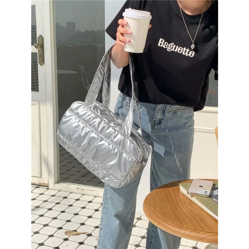 BAG-PILOW ✨ กระเป๋าถือ สะพายข้าง กระเป๋าผู้หญิง กระเป๋าทรงหมอน พร้อมส่ง 2 สี