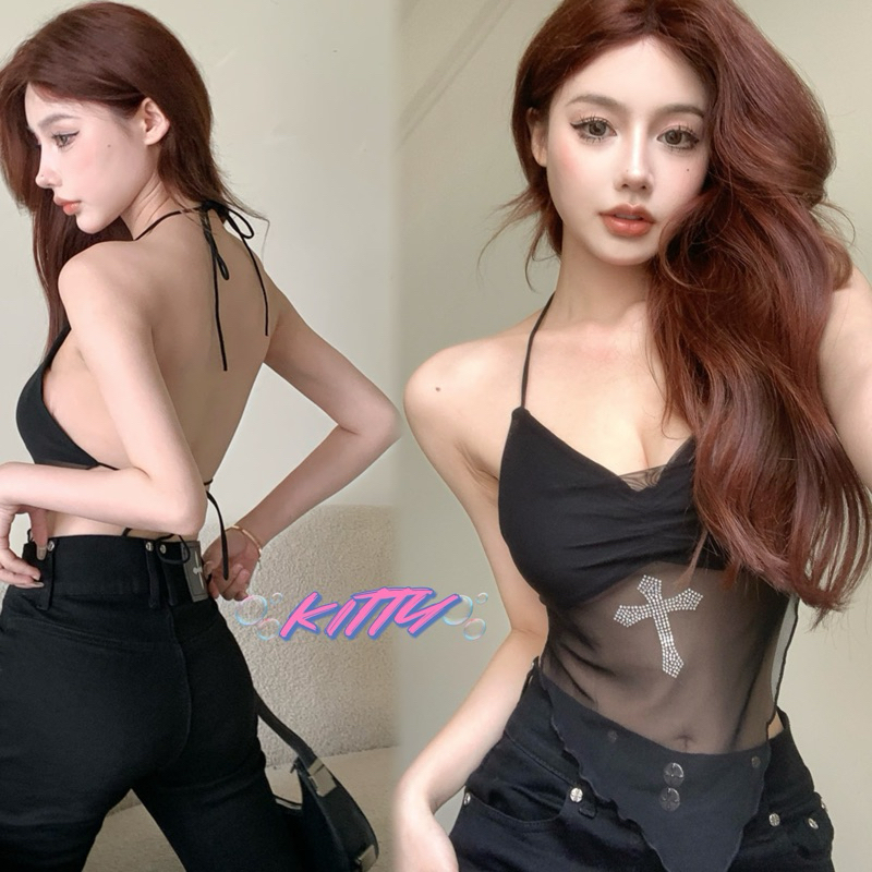 Kitty.พร้อมส่ง เสื้อคล้องคอเซ็กซี่ผู้หญิง เสื้อสายเดี่ยวแขนกุด Y2K แถมฟองนำ้ ดีเทลผูกหลัง คอวีโชว์หลังcroptopเสื้อไปทะเล