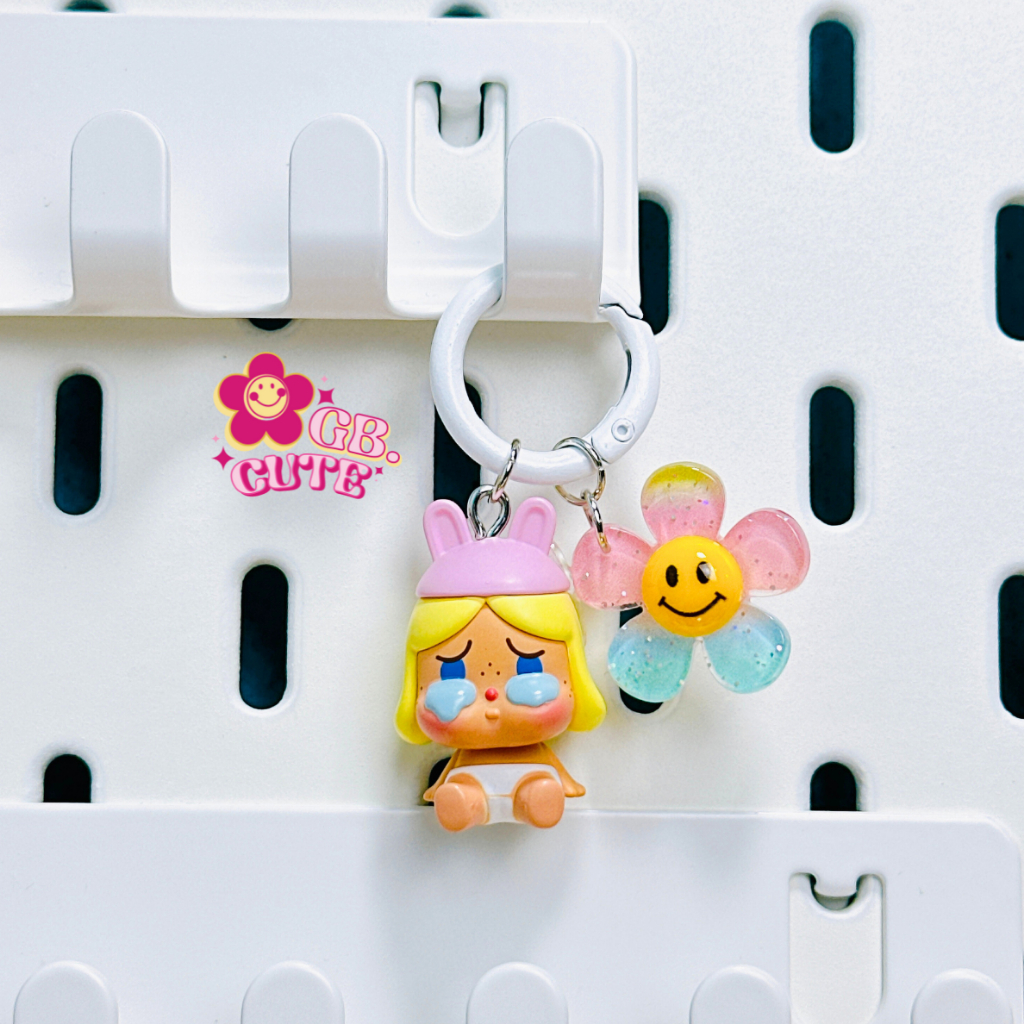 POP BEAN พวงกุญแจ แท้จาก POP MART สินค้าพร้อมส่ง จัดส่งเร็ว พวงกุญแจห้อยโทรศัพท์ CRYBABY MOLLY ดอกไม้ DAISY