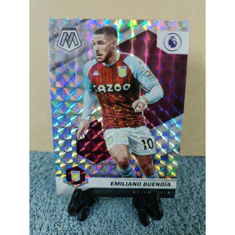 2021-22 Panini Mosaic Premier League Emiliano Buendia Silver Mosaic Prizm #124 Aston villa