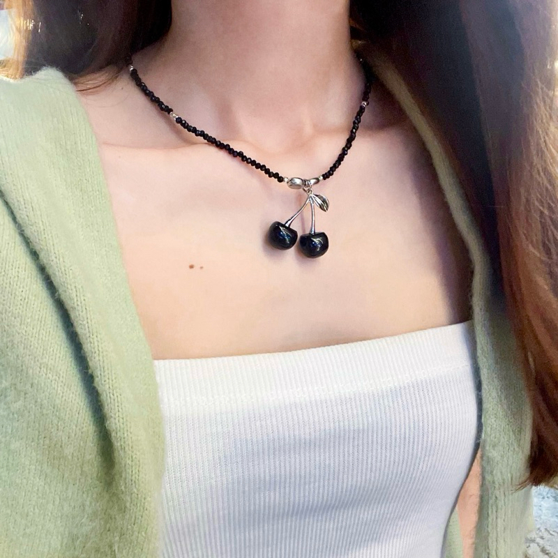 สร้อยลูกปัด black cherry มี 2 แบบ พร้อมส่ง 🎹🖤🪩