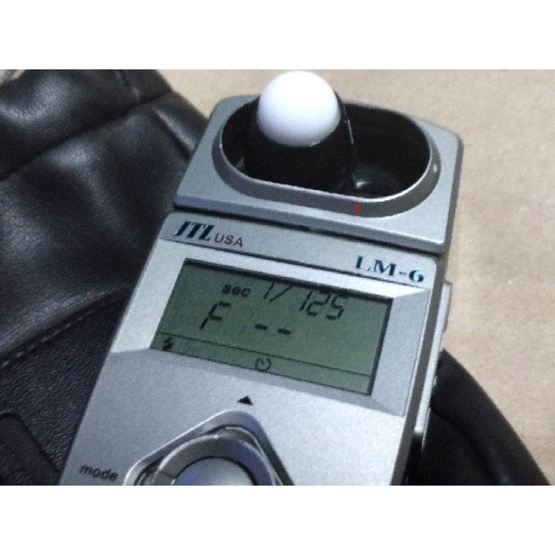 เครื่องวัดแสง JTL USA LM-6 ราคา 3200.-