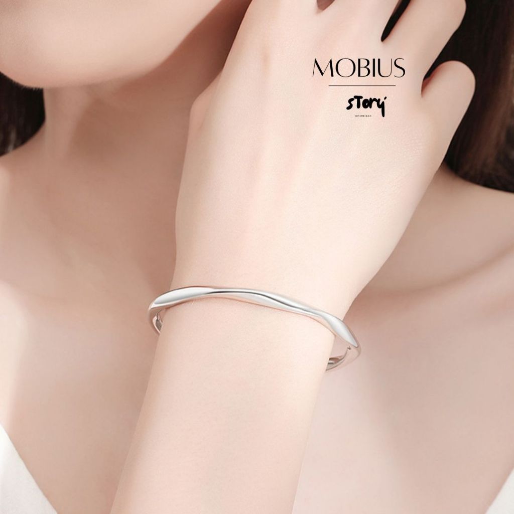 STORY ข้อมือเงิน Mobius สร้อยข้อมือเงินแท้ สร้อยข้อมือผู้หญิง กำไลข้อมือ กำไลเงิน Valentine's Day