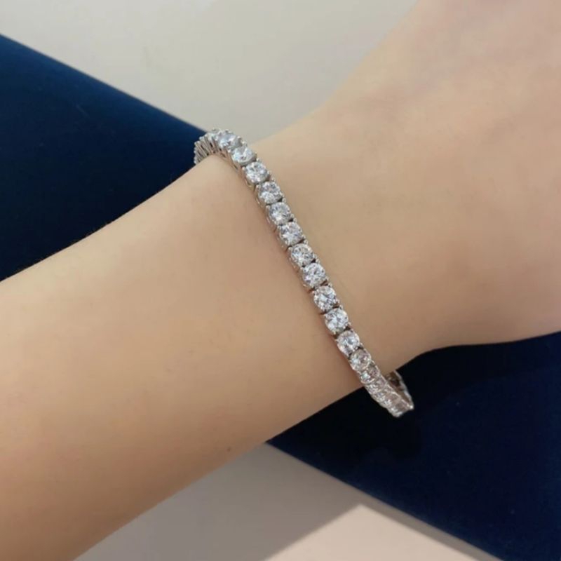 สร้อยข้อมือเงินเพชรCz 4mm.