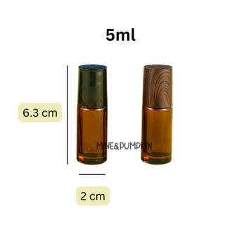 【M&P】ขาย 12 ขวด ขวดลูกกลิ้งแก้วสีชา (รุ่นขวดหนา) 5/10 ml ฝาดำ และ ฝาลายไม้ ขวดลูกกลิ้งพกพา