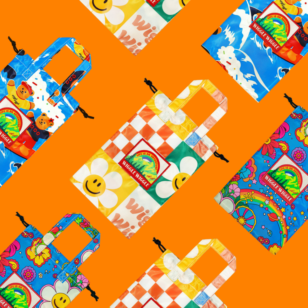 WIGGLE WIGGLE Picnic Mat (SS2) แผ่นปูรองนั่ง เสื่อรองนั่ง