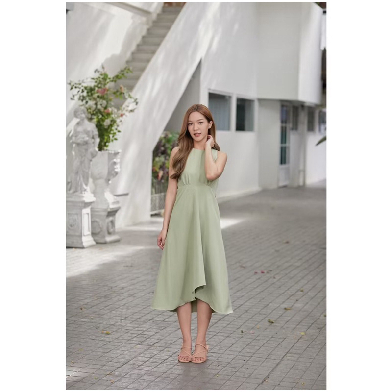ส่งต่อ Firrr official ivy dress สี Sage เขียว ไซส์ S