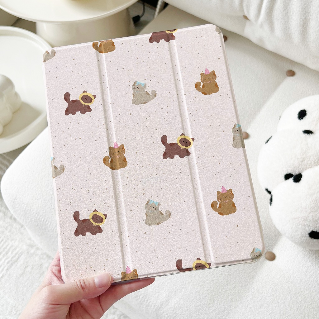 พร้อมส่ง เคส iPad gen9 pro11 2024 ซิลิก้าเจล พร้อมถาดใส่ปากกา แมวหมวกสีเหลือง case iPad MINI7 Air6
