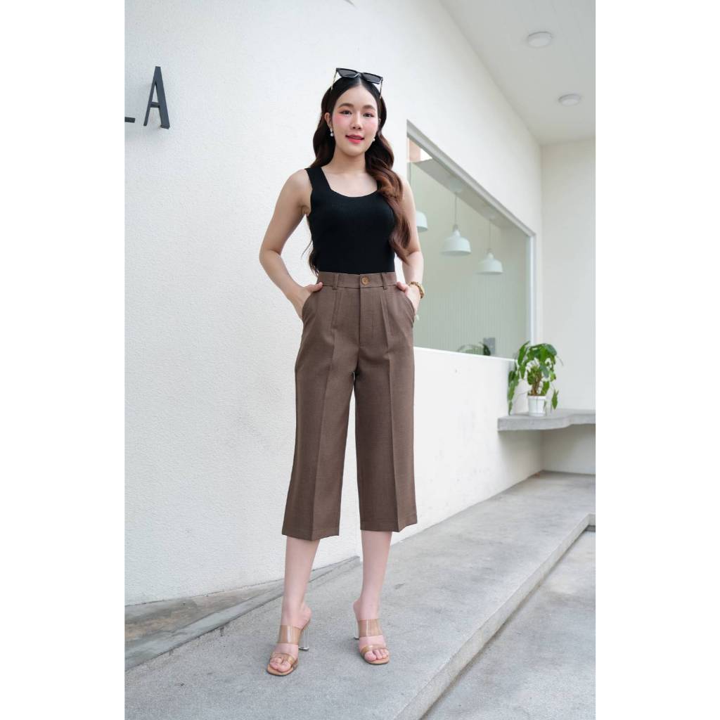 SKY กางเกง 5 ส่วน ทรงกระบอกเล็ก เอวสูง ผ้าทิ้งตัว ยับยาก ผ้านุ่มใส่สบาย ตัดเย็บในไทย