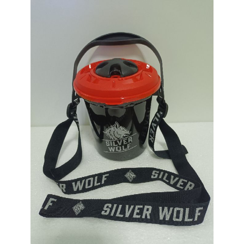 ถังเหล้าSILVER WOLF มีสายสะพาย งานของแท้ สวยงาม น่าใช้ น่าสะสมหรือเป็นของขวัญ – โปรปัง