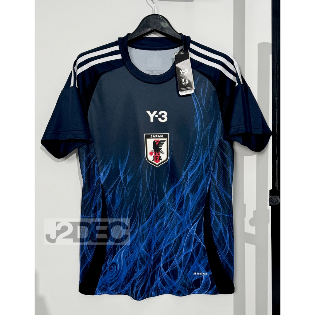 ใหม่!! เสื้อฟุตบอล เกรด แฟนบอล - ทีมชาติ ญี่ปุ่น Y-3 - [เหย้า Home ปี 2024/25] - เฟล็กชื่อนักเตะเบอร์นักเตะในทีม