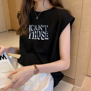 เสื้อกล้ามแขนกุด ลายอักษรขาวดำใหญ่ ใส่ได้ทั้งหญิงและชาย ผ้าc…