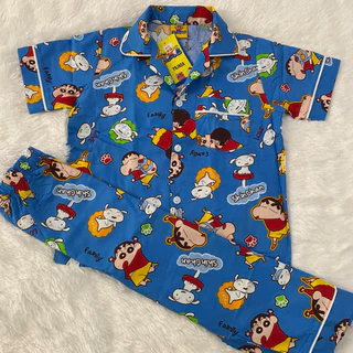 New!!! Crayon Shinchan ชุดนอนเด็ก ลายชินจังจอมแก่น ลิขสิทธิ์แท้ สำหรับเด็กและผู้ใหญ่ ผ้าคอตตอน100% ผลิตไทย ใส่สบาย