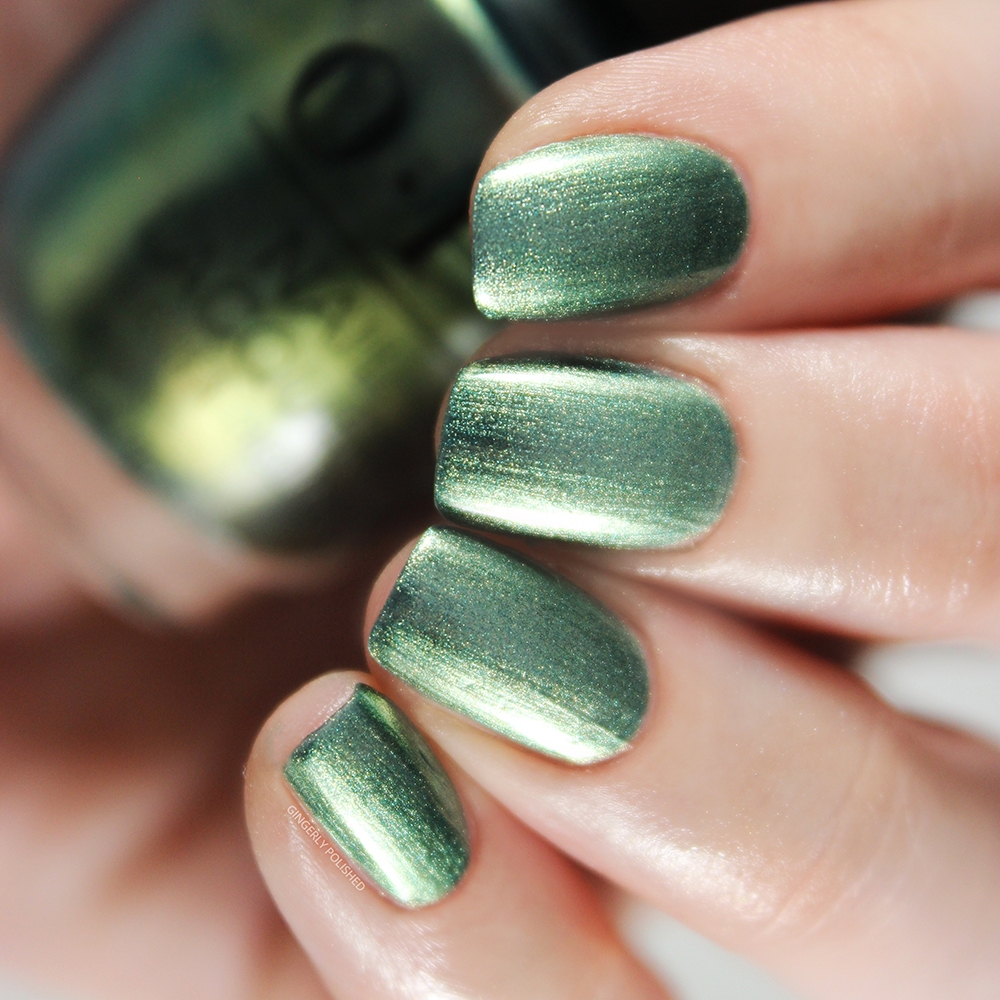 พร้อมส่ง OPI - Decked to the Pines ยาทาเล็บสีเขียวปนทอง ชิมเมอร์ เขียวผู้ดี Green Gold จาก Jewel Be Bold Holiday แท้ %