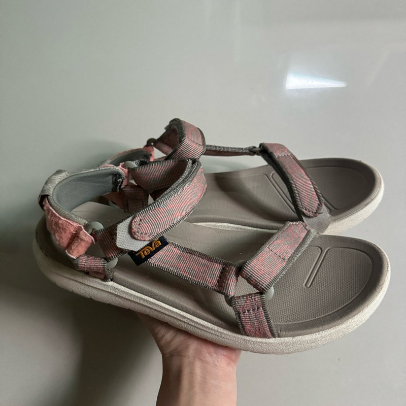 TEVA WOMEN SANBORN UNIVERSAL SANDALS รองเท้าลำลองมือสองของแท้ sz.39