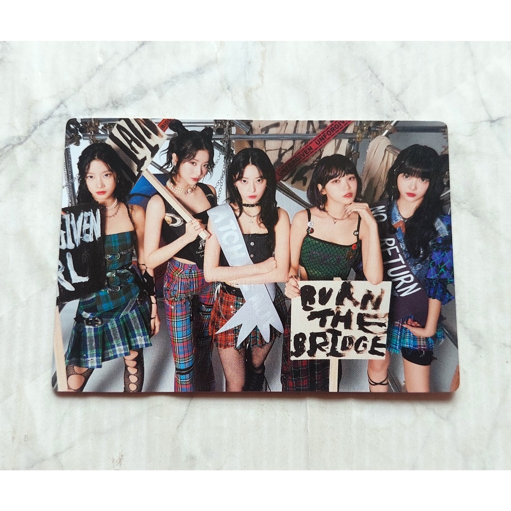 การ์ด POB ของแท้ ร้าน Target จาก CD อัลบั้ม ญี่ปุ่น LE SSERAFIM - UNFORGIVEN Japanese Album พร้อมส่ง Kpop Card