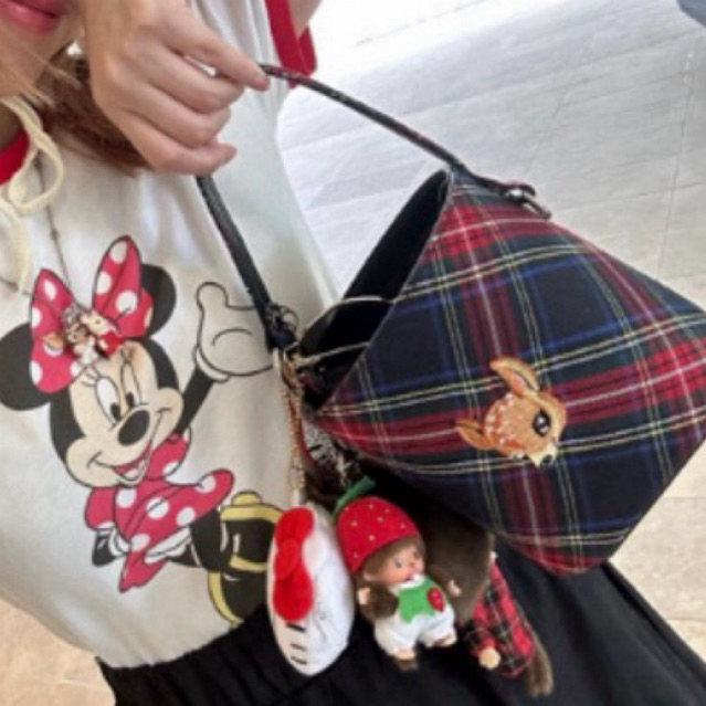 กระเป๋าoandb x p'smaterial (ลายสก็อตนะคะ)