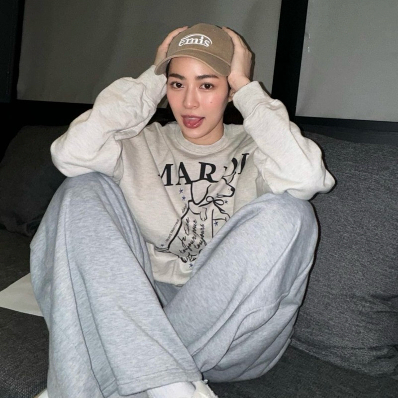 [พรีออเดอร์] โค้ดลด30% Mardi The Tail Ddanji Sweatshirt สเวตเตอร์แบบคุณหลิง