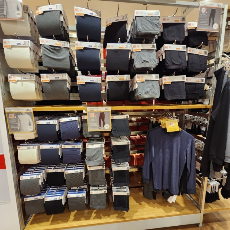ใส่ที่ 15 ถึง -5 องศา รับหิ้วของแท้ Uniqlo ผู้หญิง เสื้อคอกลม และกางเกง HEATTECH EXTRA WARM ใส่ในอุณหภูมิ 15 ถึง -5 องศา