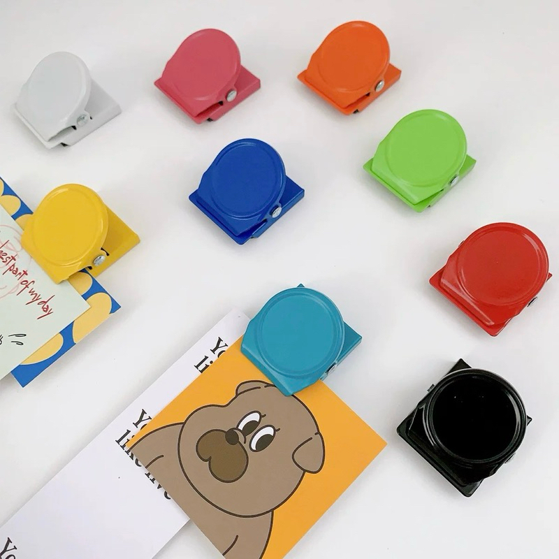 [ พร้อมส่ง ] Magnet Clip อุปกรณ์เสริม สำหรับแผ่นบอร์ดโลหะ Pegboard