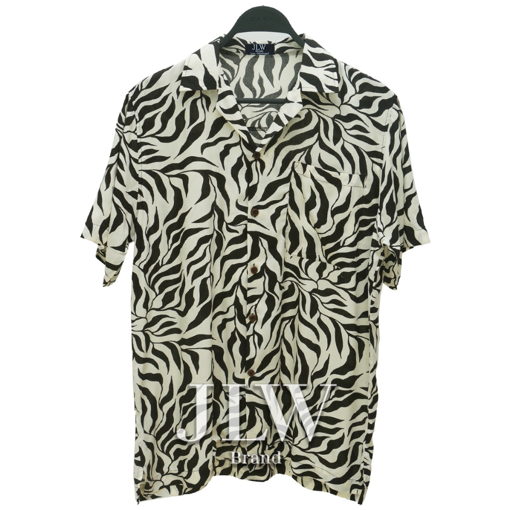 เสื้อฮาวาย ลายดอกยุกยิก ครีม ผ้านิ่ม M L XL Oversize คอฮาวาย JLW BRAND