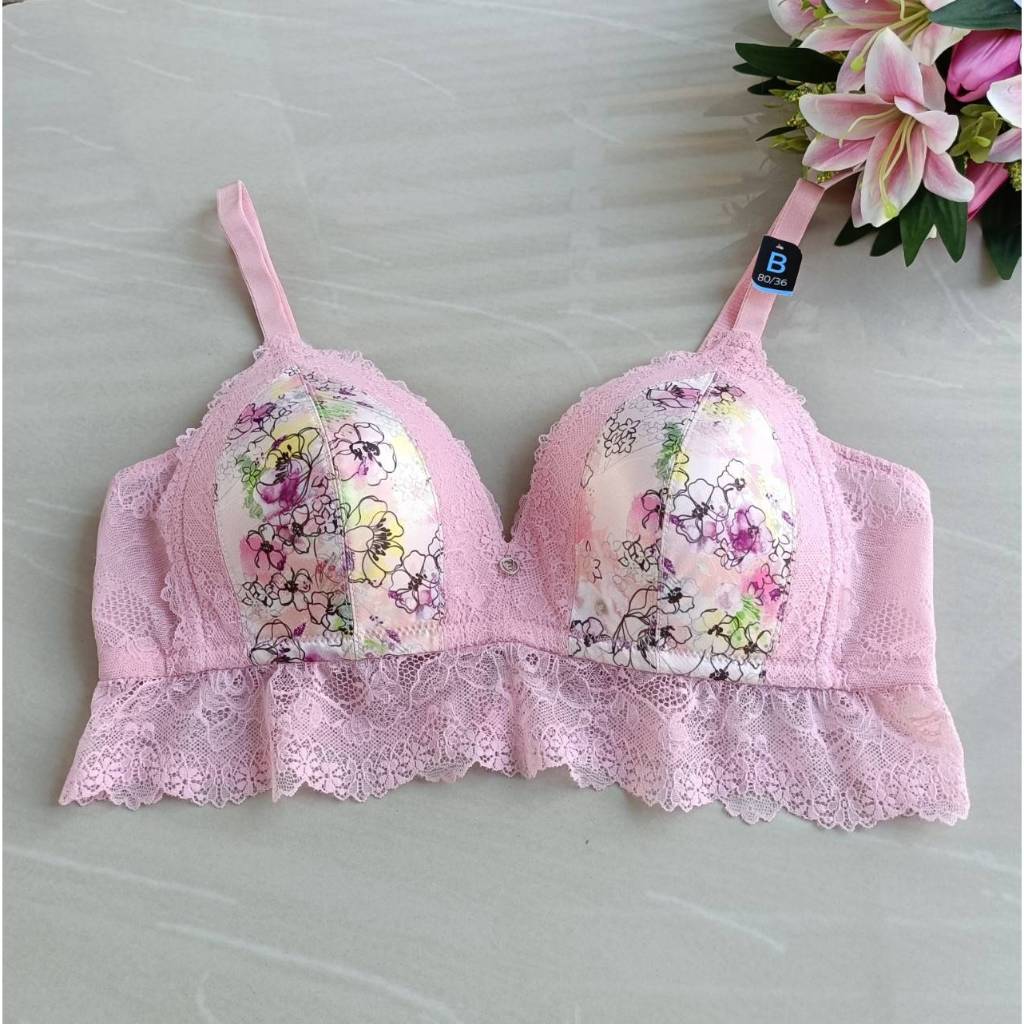 wacoal  Seamless บราไม่มีโครง  ซับฟองน้ำบาง