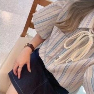 gelato waffle เสื้อผูกคอ แขนบอลลูน