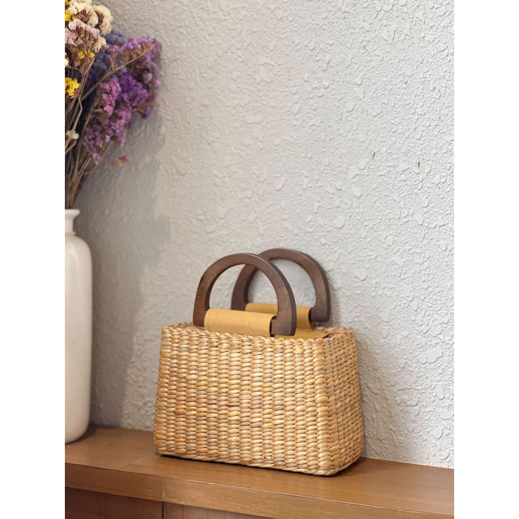 กระเป๋าสานผักตบชวา (พร้อมส่งค่ะ) กระเป๋าสานถูกที่สุด Bright bag คิ้วมากกก แข็งแรงทนทาน ใส่ของได้เยอะ