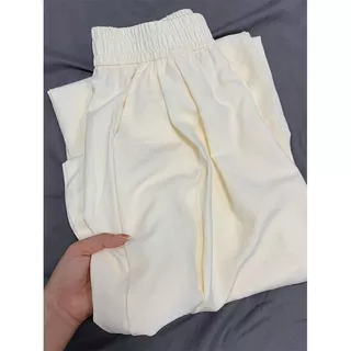 ครีมสีขาวเนื้อสัมผัสขากว้างกางเกงผู้หญิงฤดูร้อนใหม่เอวสูงรู้สึกหลวมและขี้เกียจนมสบาย ๆ Fuyamamoto กางเกง