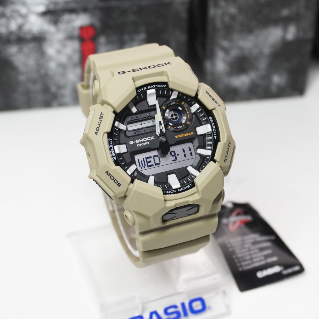 Casio G-Shock นาฬิกาข้อมือผู้ชาย สายเรซิน รุ่น GA-010( GA-010-1A, GA-010-2A,GA-010-5A)
