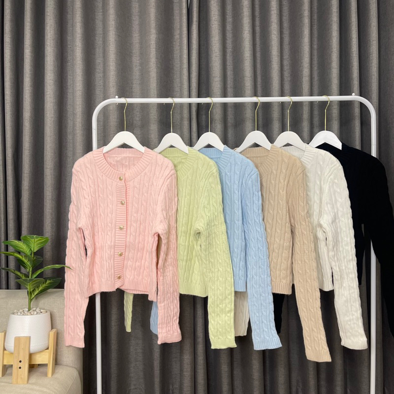 Belle Knit Cardigan | เสื้อคาดิแกนไหมพรมลายถัก สีพาสเทล ผ้านิ่ม ยืดได้เยอะ