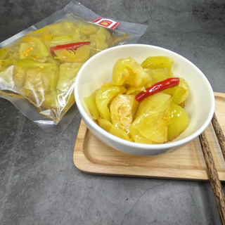 ยำเกี่ยมฉ่ายน้ำมันงาหอมกรุบอร่อย 500 กรัม จากร้านดังลิ้มอ่วงซุยเยาวราช