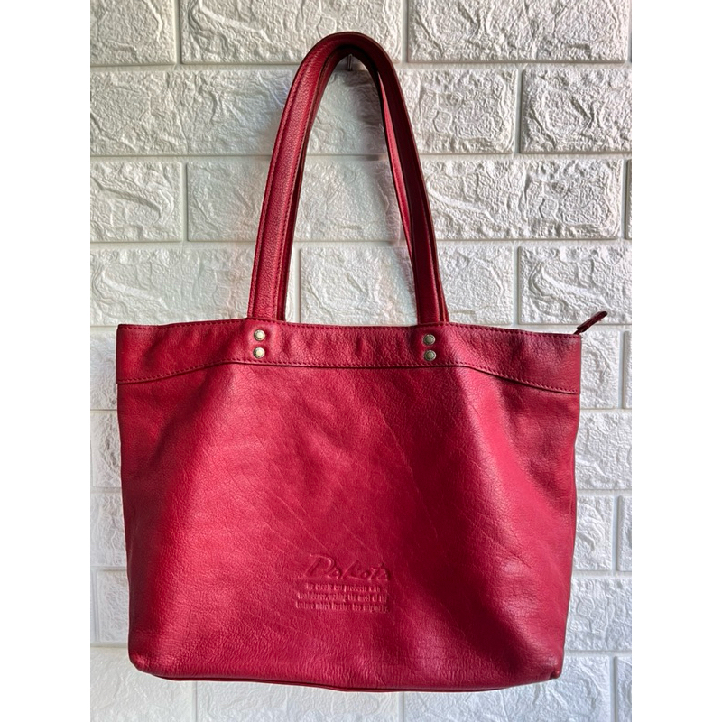 กระเป๋าหนังแท้ Dakota