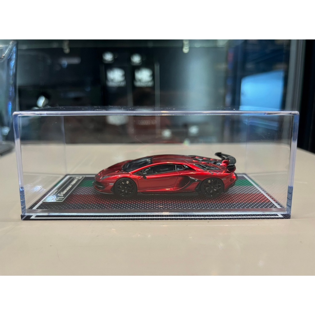 Model 1/64 Novitec Aventador SVJ Metallic Red