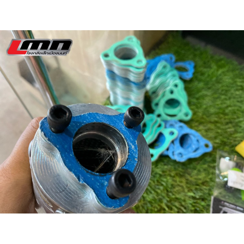 ปะเก็นปลายท่อ2จังหวะ 3รู LMN