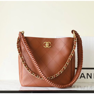 New Chanel 𝟮𝟯𝗔 hobo bag VIP Caramel