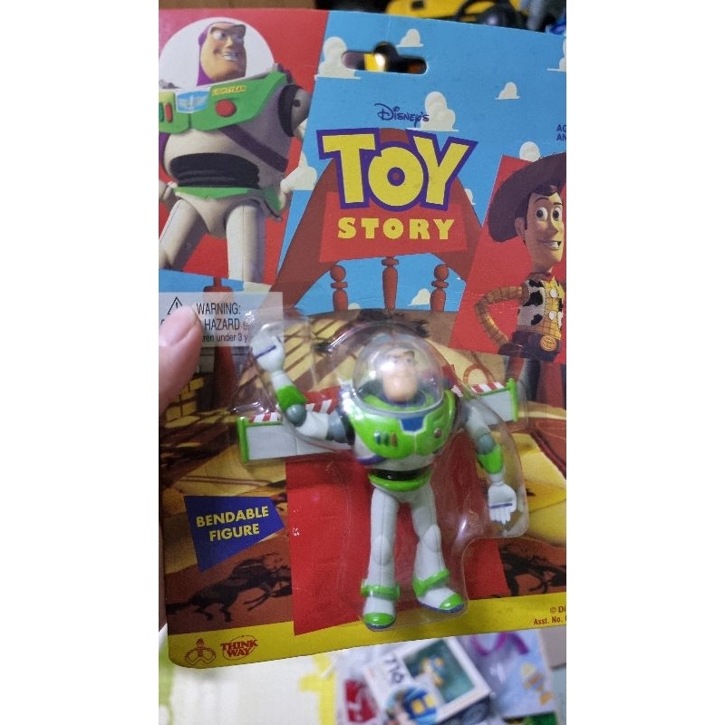 Buzz lightyear งานเก่าใหม่ในแพ็คแฟนพันธุ์แท้ไม่ควรพลาด