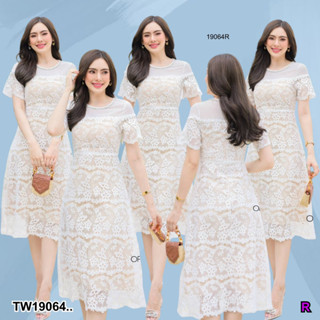 TwinsShopVip💗พร้อมส่ง TW19064 เดรสยาวลูกไม แต่งเพชรรอบคอ ..