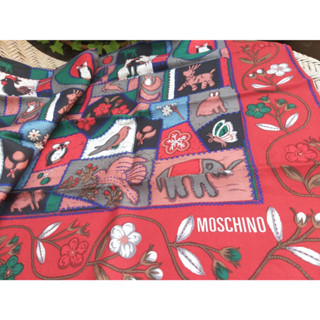 ผ้าผูกคอ คลุมไหล่ ผ้า Silk MOSCHINO เก๋มาก