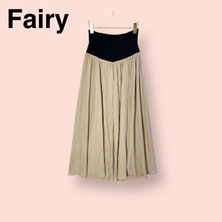 กางเกง fairy พลีท ไซด์ -  F   เอว 32-42 สะโพก 50+ ยาว 42 นิ้ว  กางเกงคนท้องทรงสวยมาก ผ้าสวย พลีทสวย  ผ้าดีทิ้งตัวสวย