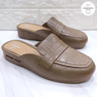 รองเท้าปิดหัว รองเท้าแตะปิดหัวเปิดส้น เสริมส้น 3.5 เซน ใส่สบาย ลุยน้ำได้ ไซส์ 36-40