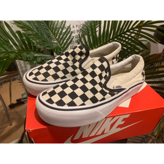 ◼️Vans Classic Slip-On Checkerboard Platform มือสอง ของแท้ 100%🎱💯💯💯  🔹Size 6 US / 38 EUR / 24 CM