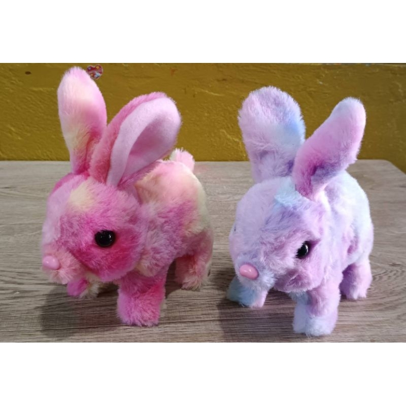 ตุ๊กตากระต่ายใส่ถ่านวิ่งได้